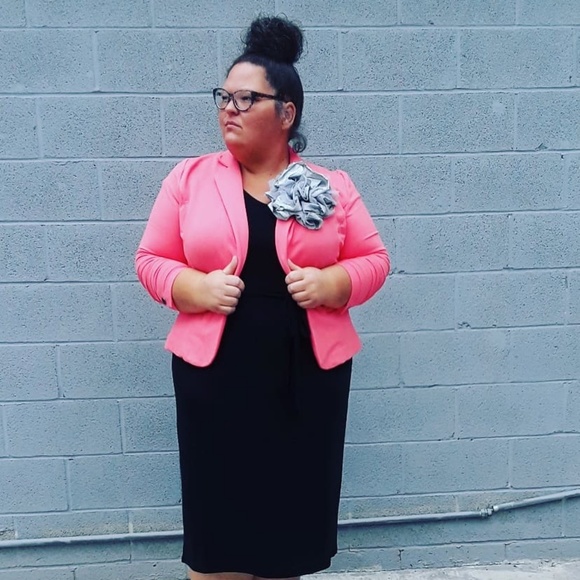 Meet your Posher, Renee - Picture 4 of 4